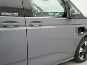 Volkswagen Multivan (2024) thumbnail 25