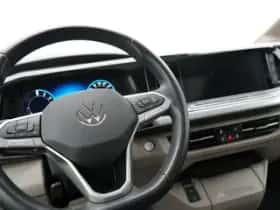 Volkswagen Multivan (2024) thumbnail 6