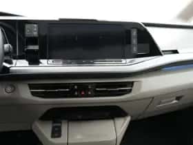 Volkswagen Multivan (2024) thumbnail 7