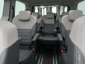 Volkswagen Multivan (2024) thumbnail 8