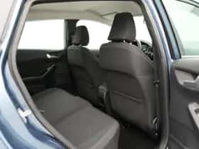 Ford Fiesta (2023) thumbnail 25