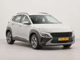 Hyundai Kona (2021) thumbnail 3