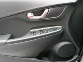 Hyundai Kona (2021) thumbnail 25