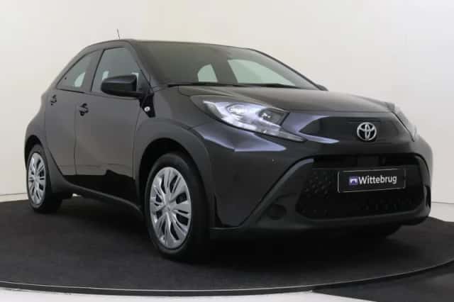 Toyota Aygo (2024) thumbnail 3