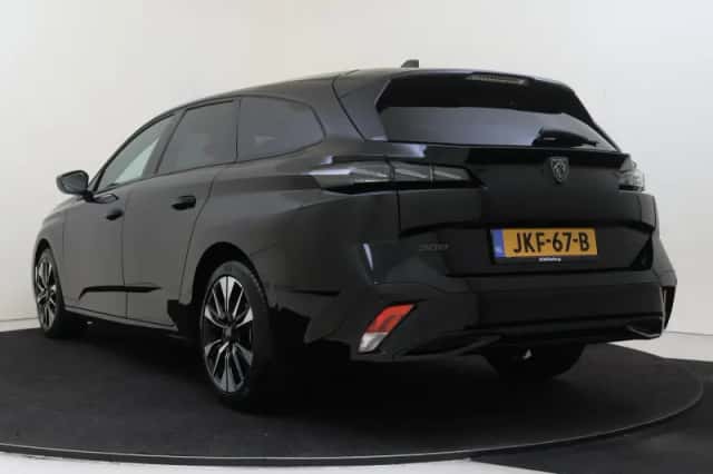 Peugeot 308 (2025) thumbnail 4