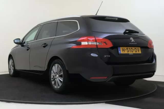 Peugeot 308 (2020) thumbnail 4