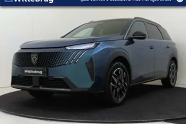 Peugeot 5008 (2025) thumbnail 1