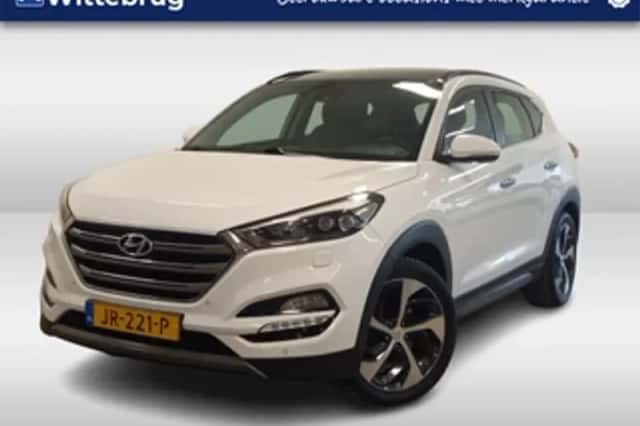 Hyundai Tucson (2016) thumbnail 1