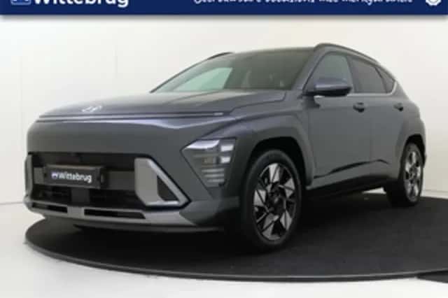 Hyundai Kona (2025) thumbnail 1