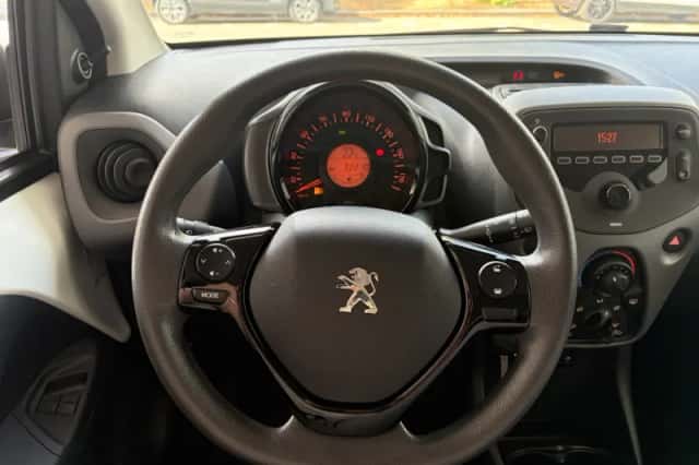 Peugeot 108 (2021) thumbnail 6