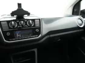 Volkswagen Up! (2023) thumbnail 15