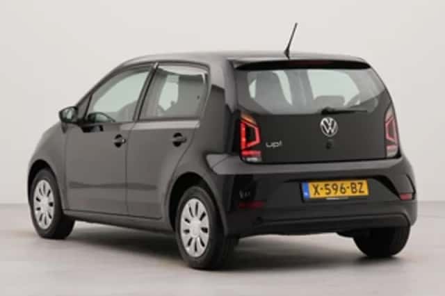 Volkswagen Up! (2023) thumbnail 4