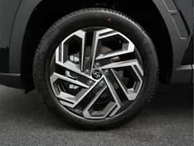 Hyundai Tucson (2025) thumbnail 9