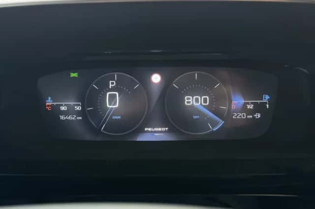 Peugeot 308 (2024) thumbnail 6