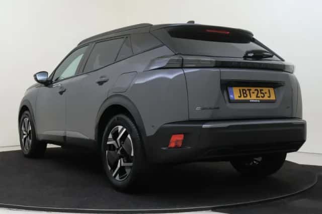 Peugeot e-2008 (2025) thumbnail 4