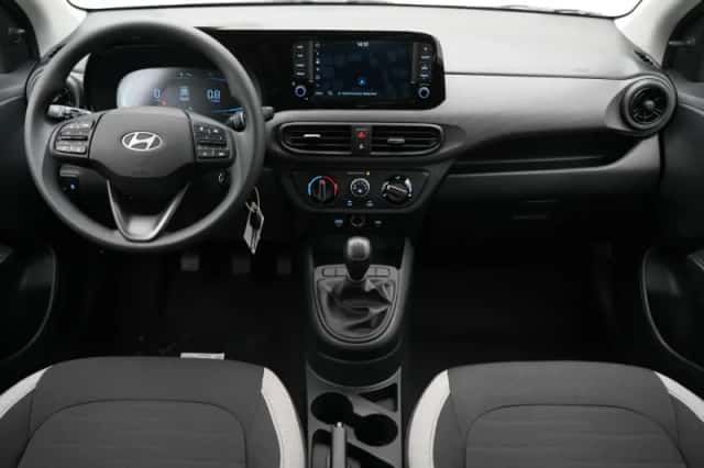 Hyundai i10 (2025) thumbnail 4