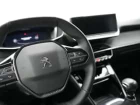 Peugeot 2008 (2021) thumbnail 13