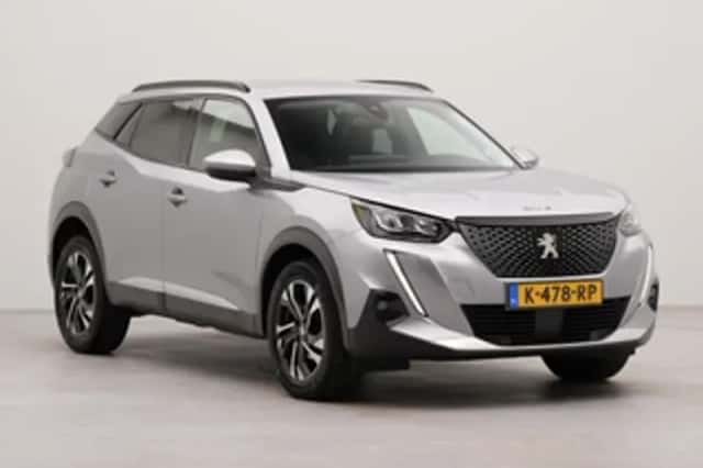 Peugeot 2008 (2021) thumbnail 3