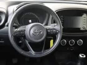 Toyota Aygo (2023) thumbnail 6