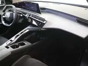 Peugeot 5008 (2024) thumbnail 34