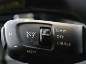 Peugeot e-208 (2022) thumbnail 24
