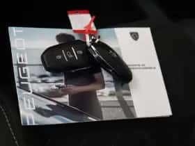 Peugeot e-208 (2022) thumbnail 26