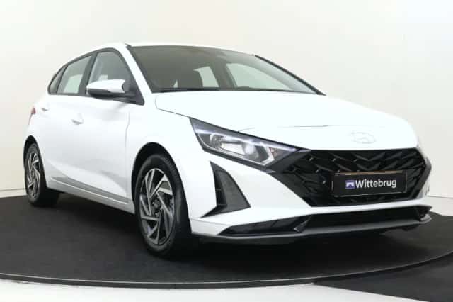 Hyundai i20 (2025) thumbnail 3