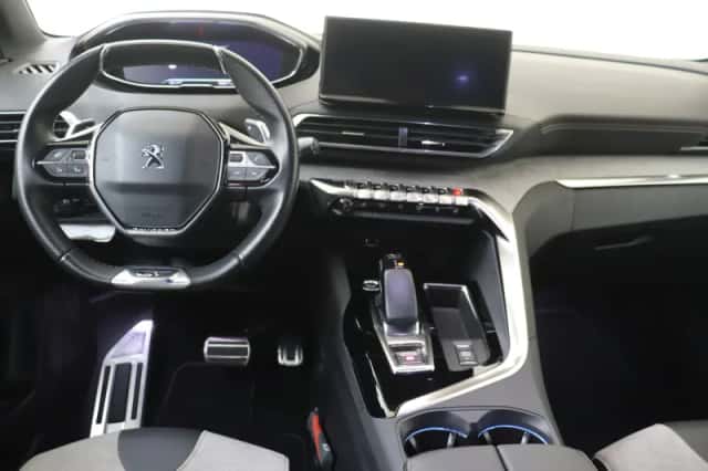 Peugeot 3008 (2021) thumbnail 5