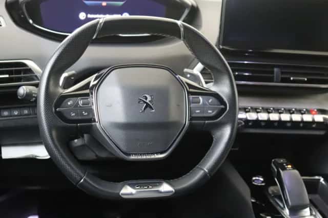 Peugeot 3008 (2021) thumbnail 6