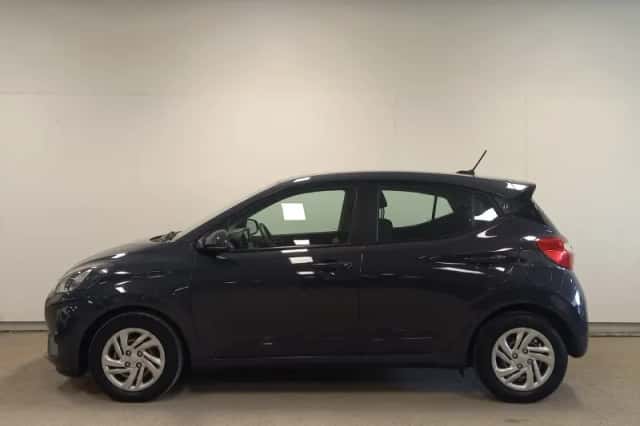 Hyundai i10 (2022) thumbnail 3