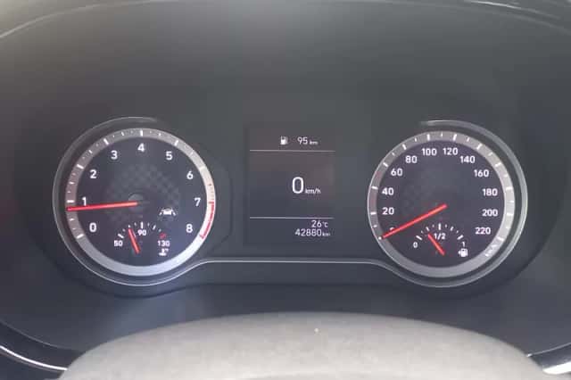 Hyundai i10 (2022) thumbnail 6