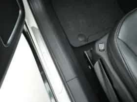 Jeep Compass (2023) thumbnail 31