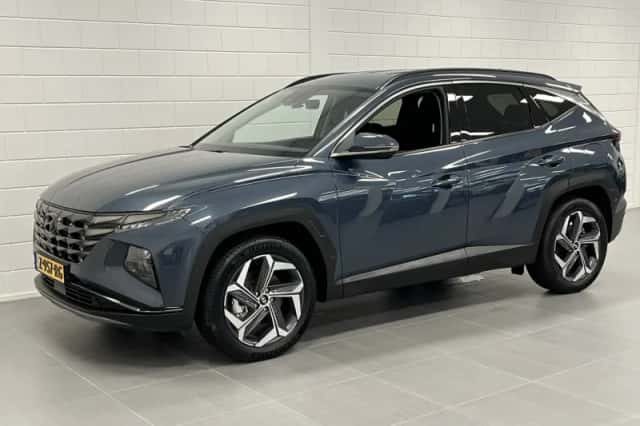 Hyundai Tucson (2024) thumbnail 3