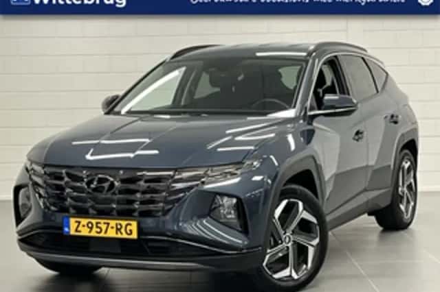 Hyundai Tucson (2024) thumbnail 1
