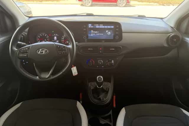 Hyundai i10 (2022) thumbnail 4