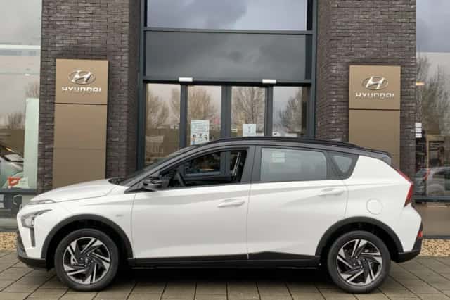 Hyundai Bayon (2025) thumbnail 3