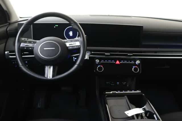 Hyundai Tucson (2025) thumbnail 5