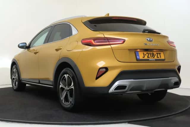 Kia XCeed (2020) thumbnail 4