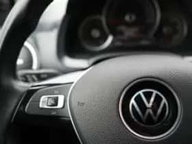 Volkswagen Up! (2023) thumbnail 13