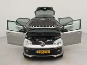 Volkswagen Up! (2023) thumbnail 17