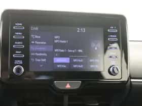 Toyota Yaris (2023) thumbnail 16
