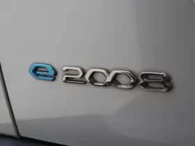 Peugeot e-2008 (2021) thumbnail 33