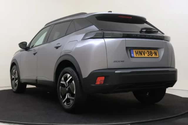 Peugeot 2008 (2025) thumbnail 4
