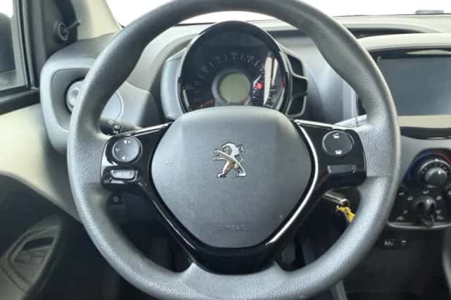 Peugeot 108 (2020) thumbnail 6