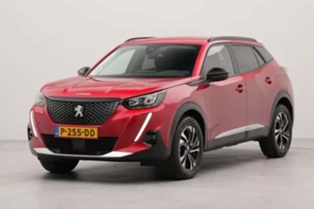 Peugeot 2008 (2022) thumbnail 1