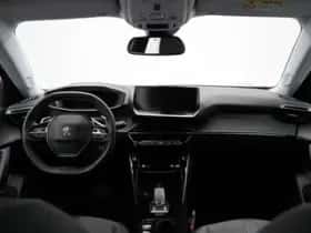 Peugeot 2008 (2022) thumbnail 8