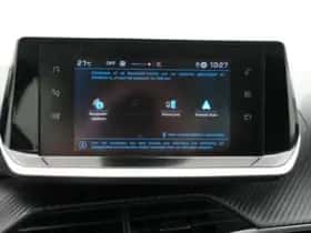 Peugeot 208 (2022) thumbnail 19
