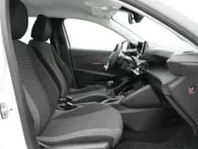 Peugeot 208 (2022) thumbnail 23