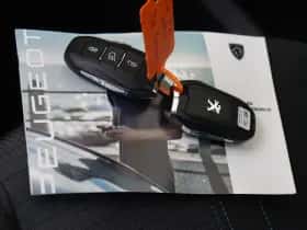 Peugeot 2008 (2022) thumbnail 27