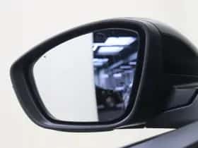 Peugeot 2008 (2022) thumbnail 30